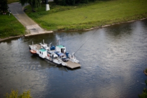 Ferry sobre el río Weser
